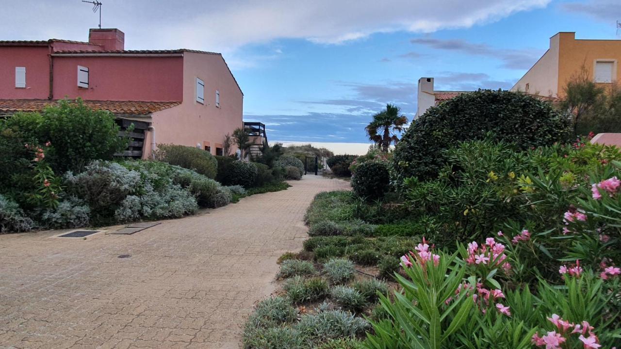 Appartement Avec Vaste Terrasse A 30 M Des Dunes Agde Ngoại thất bức ảnh